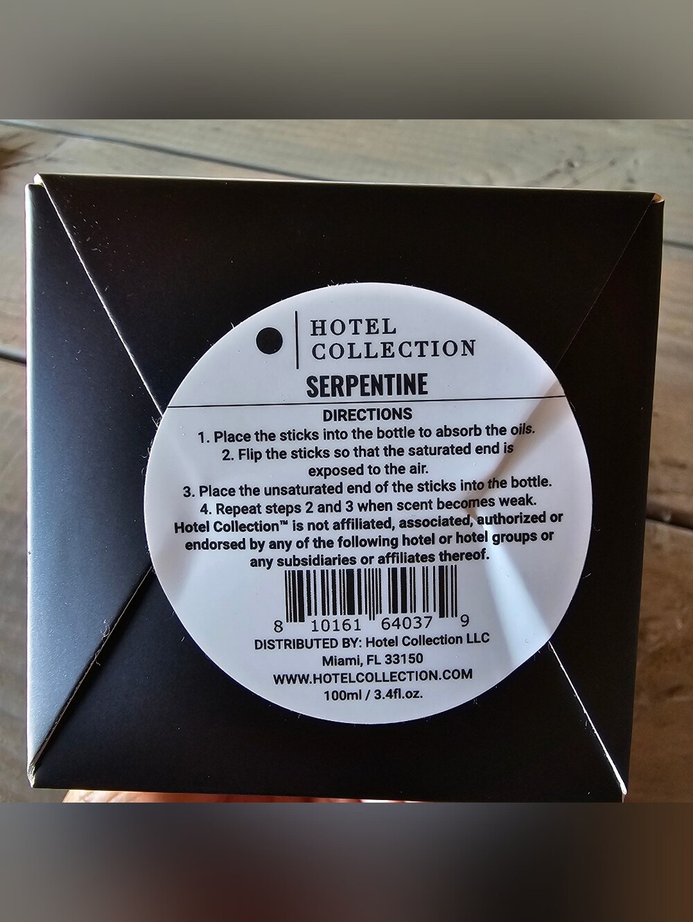 Serpentine Reed Diffuser – Hotel Collection - Picture 3 of 3